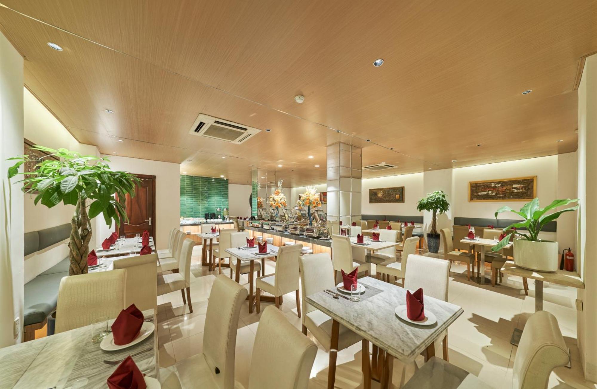 Sky Gem Hotel - Ben Thanh Cidade de Ho Chi Minh Exterior foto