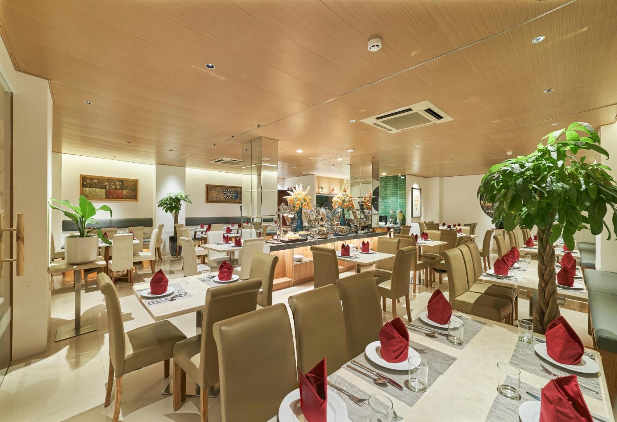 Sky Gem Hotel - Ben Thanh Cidade de Ho Chi Minh Exterior foto